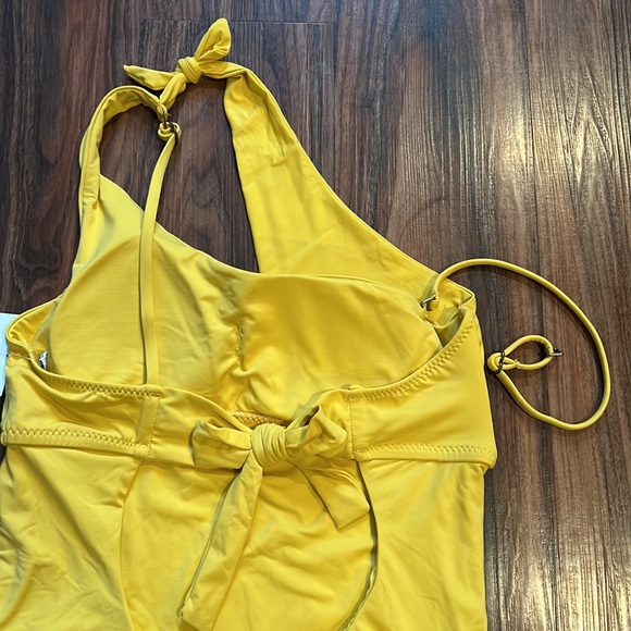 Becca Virtue Sadie One Shoulder One Piece - Picture 11 of 11